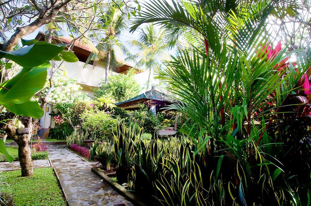 Kusnadi Hotel Legian Dış mekan fotoğraf