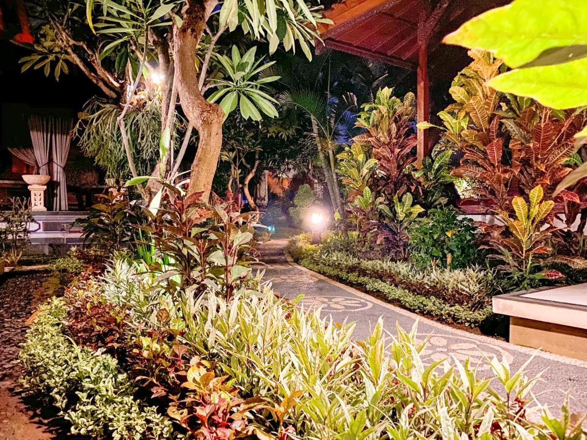 Kusnadi Hotel Legian Dış mekan fotoğraf