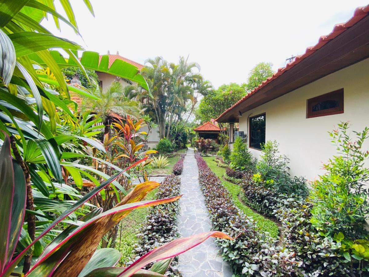 Kusnadi Hotel Legian Dış mekan fotoğraf